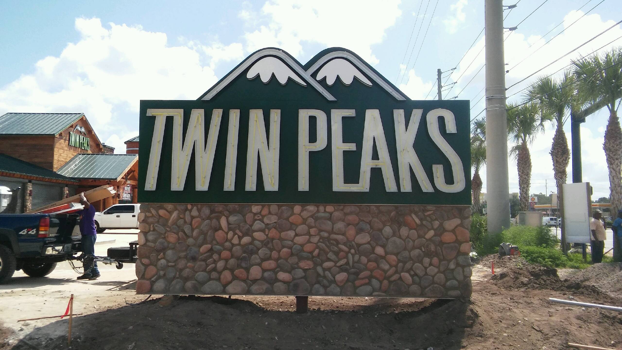 Architectural Sign Design, Manufacturing & Installation Atlanta, GA